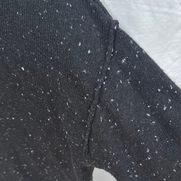 Dkny Women's Black & White Sweater - Picture 5 of 7